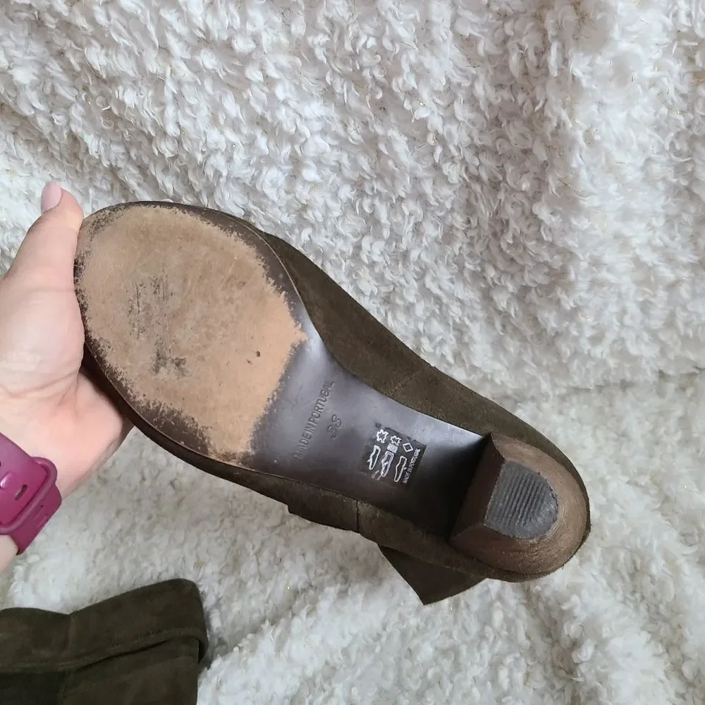 Free People Adella Boot‎ Suede Sage Green Bootie sz 38